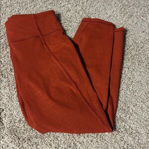 Lululemon Time To Sweat Crop *23" Stride Emboss Cayenne W6BA4S